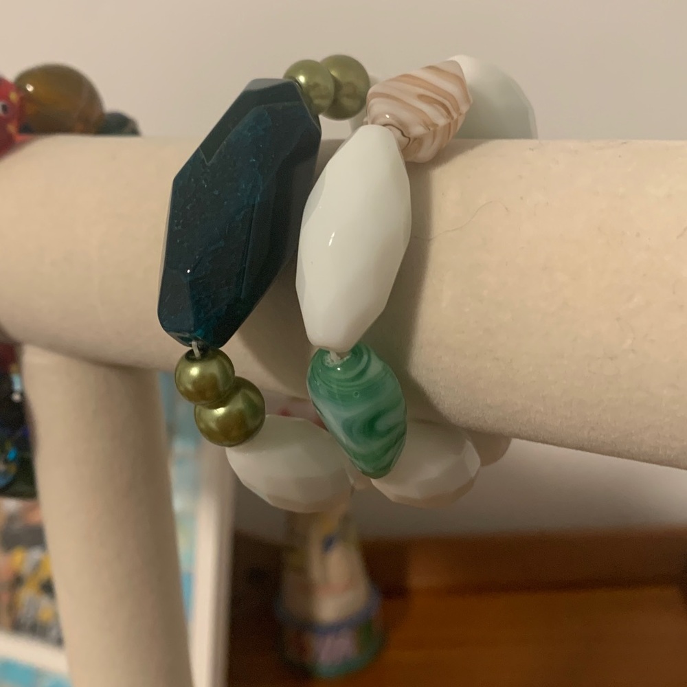 White Gold Green Beaded Bracelet Set